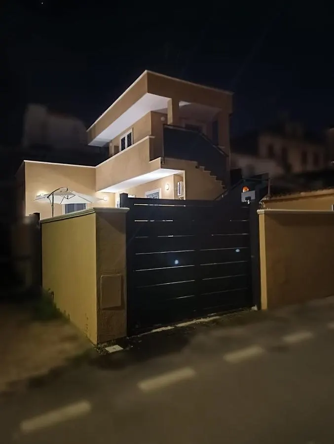 Garden House Roma location